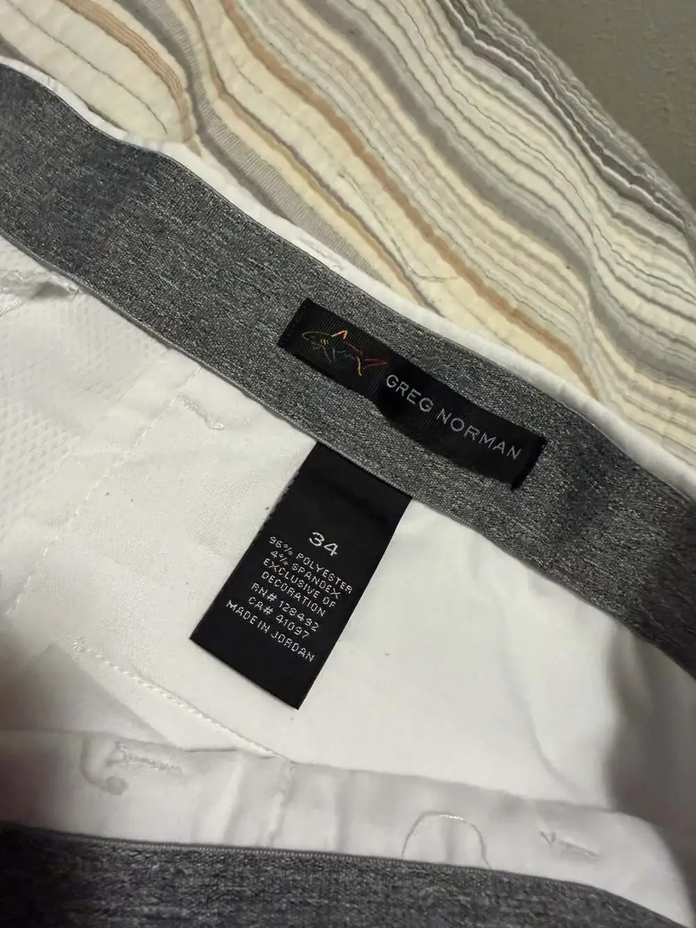 Greg Norman Men's Performance Golf Shorts White Size 34